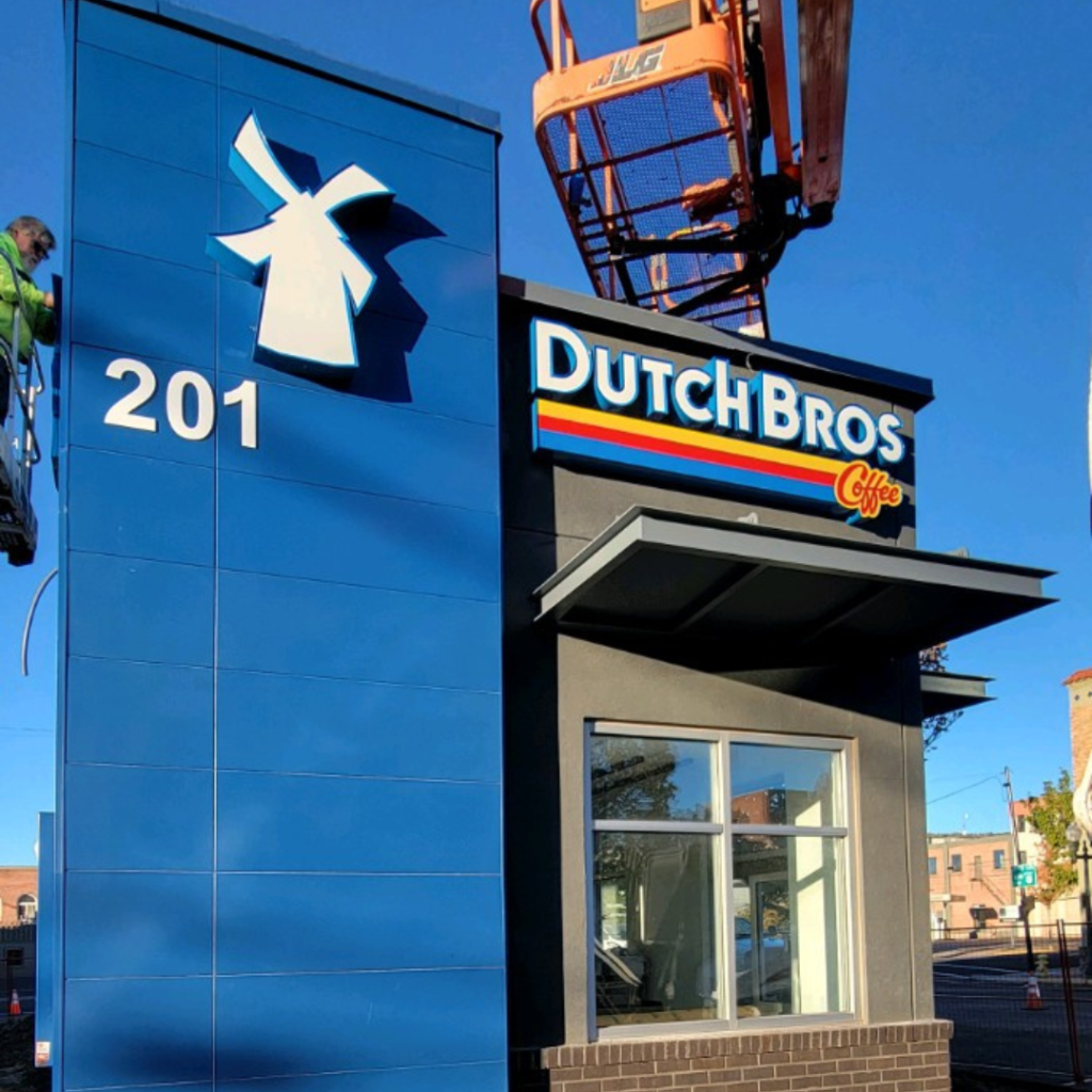 Modular Dutch Bros Klamath Falls, OR by Russo Modular